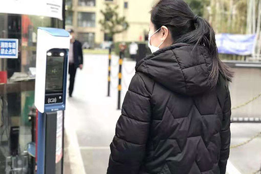 小區人臉識別系統測溫門禁解決方案